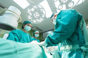 Arco cirúrgico oferece qualidade e segurança a procedimentos